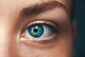 25 Great Songs About Eyes