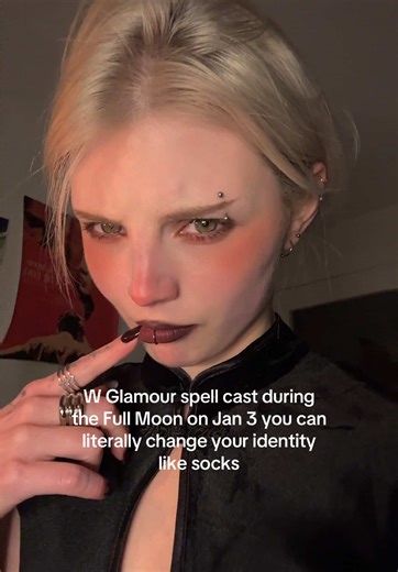 Glamour Spell to Transform Your Identity on Full Moon