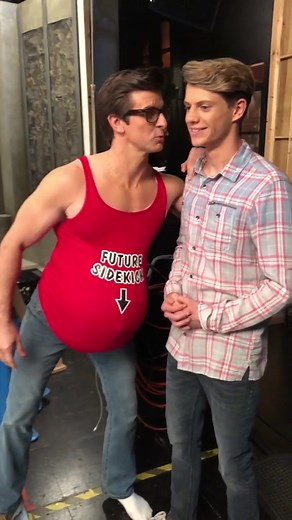 remember when captain man was pregnant?? memos #kiddanger #henrydanger #jacenorman #nickelodeon #dangerforce #henryhart #jaceleenorman #captainmanandkiddanger #raymanchester #captainman