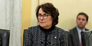 Rosen demands answers from DeJoy on mail processing center move during hearing