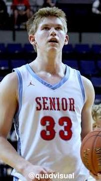 Dubuque Senior Forward Tevin Schultz had 29 points and 8 rebounds vs Ames!🏀🎥#TevinSchutlz