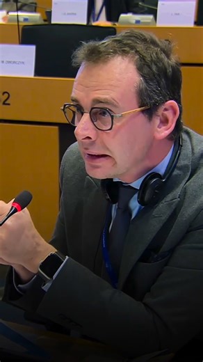 Wouter Beke on Instagram: "NAVO-secretaris-generaal Mark Rutte stelde onomwonden dat Europa zich niet zonder de VS militair kan verdedigen. Hij zei letterlijk dat wie denkt dat Europa zonder Amerikaanse steun op eigen benen kan staan, “mag blijven dromen”. Net daarom heb ik hem ook een vraag gesteld over de Berlijn Plus-akkoorden. Dat zijn de afspraken die ervoor zorgen dat Europa in bepaalde gevallen gebruik kan maken van NAVO-middelen, zoals commandostructuren en inlichtingen, als bepaalde led