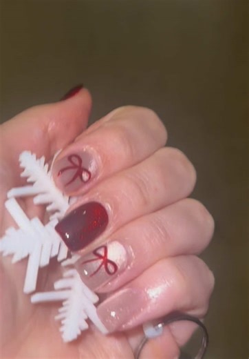 3 Thirty 3 Nail Bar #3thirty3nailbar #handmodel