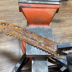 Restoration Rusty Hunting Knife | DIY & Crafts
