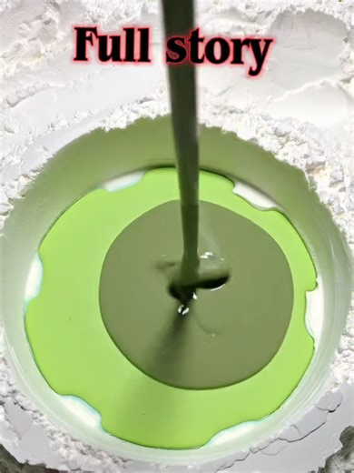 Asumieron que era la asistente en el trabajo