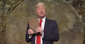 'SNL' cold open revels in politics; Ramy Youssef prays for Palestinians and hostages