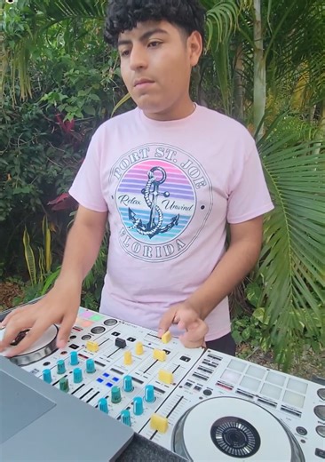 Cardiac Bass Riddim — quick mix session 🎛️🔥 #reggaemusic #youngestandbaddest #DJ #BassCulture #BelizeDJ