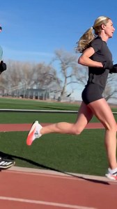 Last track workout of 2025 ✨✨✨ Many more to come with @the__gabs in 2026! @garminrunning @__teamboss__ | Emma Coburn