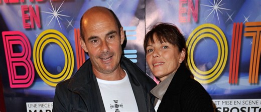 À l’épreuve : Qui est Anne, la compagne de Bernard Campan depuis 35 ans ? - TV Grandes chaînes