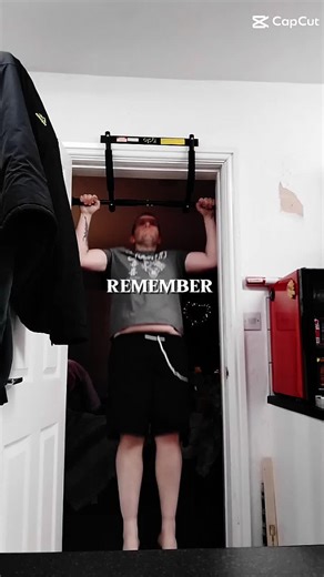 Someone out there is living the life you want. Start moving toward yours today! #motivation #morningroutine #morningmotivation #bodytransformationjourney #health