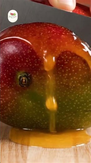 Perfect Mango Cutting ASMR 🥭💛 | Soft, Juicy & Calm Sounds (No Talking) #asmr#mangoasmr #satisfying