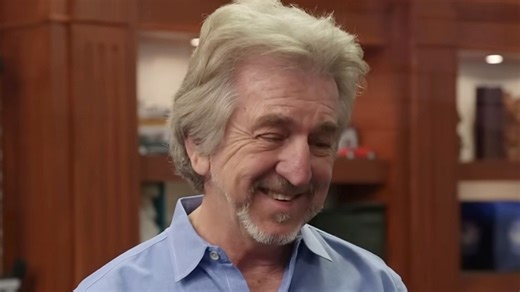 A Pawn Stars expert says two aspects of my gold jewelry set make it worth $250k