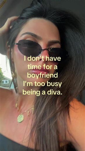 Embracing Diva Life: No Time for Relationships