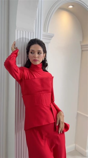 Rojo no es un color, es actitud - BACKSTAGE #modelaje