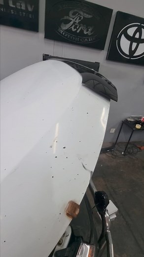 2.5K views · 19 reactions | Try and break our ABS bonnet guard challenge!!! www.efficientexpress.co.za Gerhard 0723132463 #efficientexpressonline #HiluxRevo #replacementbumper #hiluxvigochamp #midnightrange #ABSplastic #hiluxvigo #OSRAM #Artav #hilux | Gerhard Rossouw | Facebook