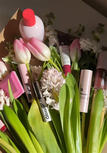 Create a Meaningful Beauty Bouquet for Any Occasion