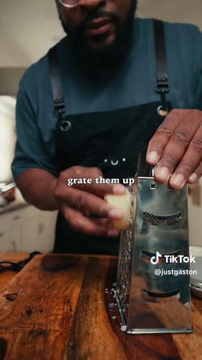 It’s my birthday, and I wanted McDonald’s hashbrowns that decided to make my own #mcdonaldshashbrowns #hashbrowns