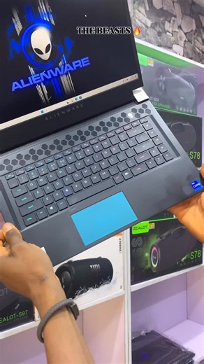 ifeanyi kingsley ozurumba on Instagram: "AMERICAN 🇺🇸 PREMIUM USED LAPTOP 💻 ✳️DELL ALIENWARE X15 R1 GAMING PC ▶️INTEL CORE i7-11800H-CPU©️2.30GHz ▶️32GB RAM DDR4-3200MHz ▶️1TB SSD M.2 NVME PCLe ▶️8GB NVIDIA GEFORCE RTX 3080 DDR6 GPU DEDICATED GRAPHICS ▶️2560X1440-UHD RESOLUTION -IPS GAMING LEVEL ▶️240Hz REFRESH RATE ▶️RGB KEYBOARD LIGHT 💡 ▶️15 INCHES DISPLAY SCREEN —————— —————— ✳️WINDOWS 11 PRO ACTIVATED WITH DIGITAL LICENSED PRODUCT KEY 🔑 ✳️MICROSOFT OFFICE 2021 PRO PLUS ACTIVATED WITH DIG