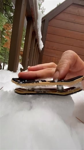 Mr. K on Instagram: "Double deck snowskates mini and irl clip! @fingerboard_aficionado does this count for the contest? @blk.mrkt.fb"