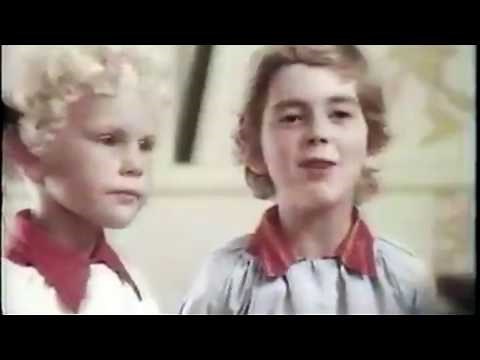 Colgate Toothpaste commercial - Liquid and the chalk