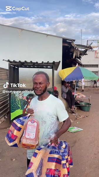 Chinozonetsa pa Christmas🙄#zimchinatiktokers🇿🇼🇿🇼🇿🇼🇿🇼🇿🇼🇿🇼🇿🇼 #fypシ゚ #zimbabweanstiktokers🇿🇼🇿🇼🇿🇼🇿🇼🇿🇼 #southafricatiktok🇿🇦 #southafricatiktok🇿🇦