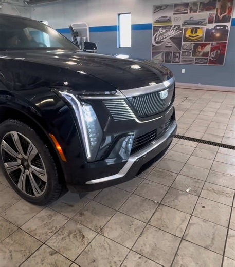 The Future is Here: Meet the All-New 2025 Cadillac Escalade IQ! Experience the ultimate blend of innovation, luxury, and performance with the 2025 Cadillac Escalade IQ—Cadillac's first all-electric Escalade. With its sleek design, cutting-edge technology, and impressive range, this SUV is setting the standard for what’s possible. ✨ Key Highlights: ✅ Bold, aerodynamic design with illuminated grille ✅ Spacious, ultra-luxurious interior with advanced digital displays ✅ Powered by GM's Ultium Platfo