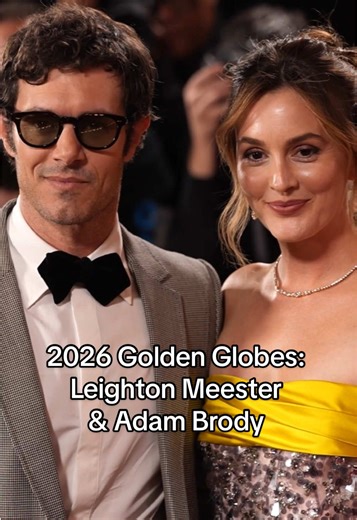 H cover star της Vogue Greece Leighton Meester και ο σύζυγος της Adam Brody στο κόκκινο χαλί των φετινών βραβείων Golden Globes. #VogueGreece cover star #LeightonMeester and her husband #AdamBrody at the #GoldenGlobes