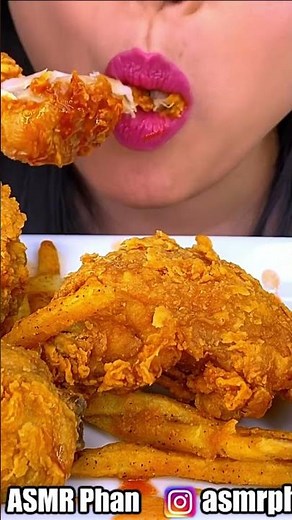 Eating Popeyes with Hot Honey!