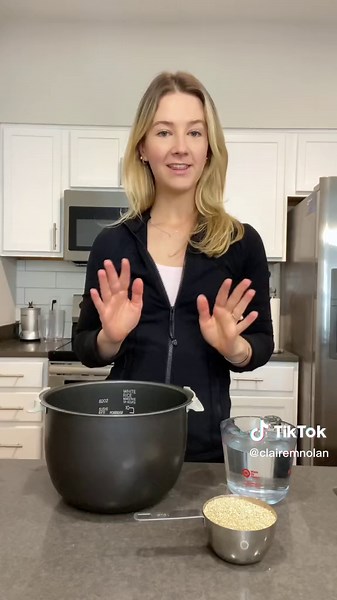 Perfect Fluffy Quinoa in a Rice Cooker: Easy Recipe