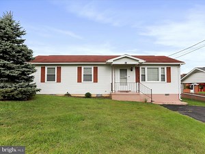 60 Elm St, Harpers Ferry, WV 25425 - MLS WVJF2013770 - Coldwell Banker