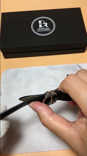 Instructions on how to open Cartier deployant clasp | Drwatchstrap