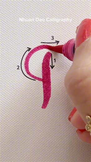 98K views · 45 reactions | How to Write Letter T - Easy Tutorial for Beginners #nhuandaocalligraphy #brushlettering | Nhuan Dao Calligraphy | Facebook