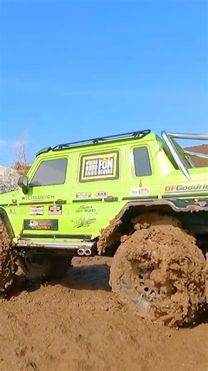 RC Mercedes 6x6 Extreme MUD