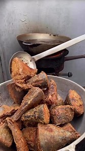 Ivory Coast FOOD!!! 🇨🇮 EAT OR PASS? AFNcountryseries; IVORIAN STREET FOOD #AFNcountryseries : 📺: @joshua_cooker #afrifoodnet #afrifoodnetwork #ghfoods #ivorianfoods | African Food Network