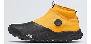 THE NORTH FACEのイエローが映えるブーツで、雨の山道から街中まで