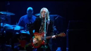 1.2K views · 101 reactions | Tom Petty. " Free Falling ". | El Baúl de Sue. | Facebook