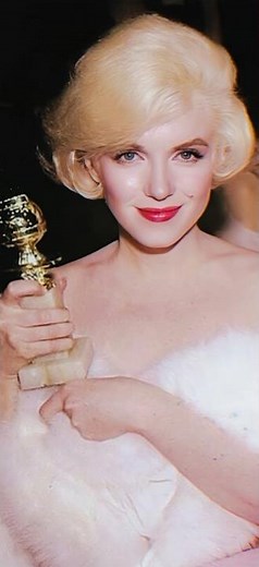Marilyn Monroe - The Golden Globe Awards 1960