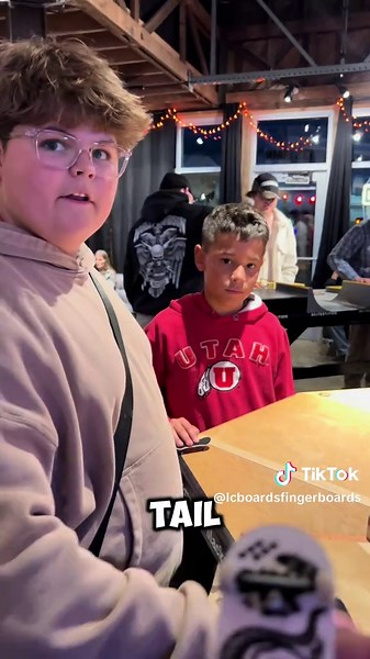 Can he beat me in SKATE #lcboards #fingerboard #techdeck #fingerskate #skate