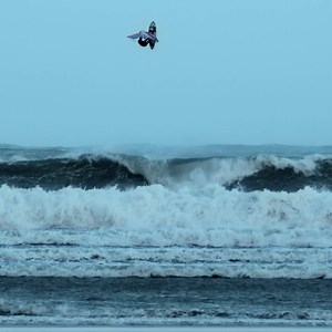 This was probably the gnarliest contest I ever did in my life back in 2013, and now here we go again!! Fingers crossed that we get some good conditions! Red Bull Storm Chase #RedBullStormChase #neilpryde #mystic #incontrol #swox #hammernutrition | Robby Swift