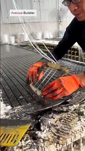 Laser cutting slag cleaning process