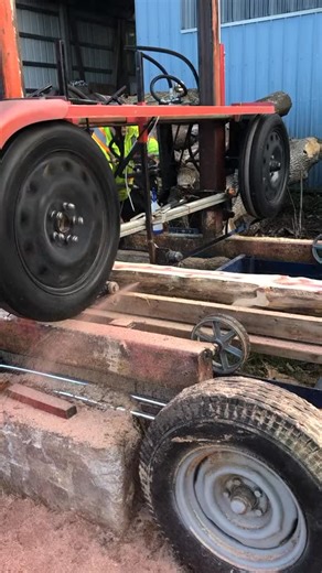 Homemade sawmill! #woodnetwork #woodworking #logging #sawmill #lumberyard #lumber #forestry #wood #arborists #salvagedwood #reclaimedwood #forestproducts #timber #slabs #localwood #slaburday #urbanlumber #artisian #slabsupply #woodworker #sustainability #woodfurniture #climatechange #woodworkingdiy #epoxy #hardwood #softwood #art #woodisgood | WherWood