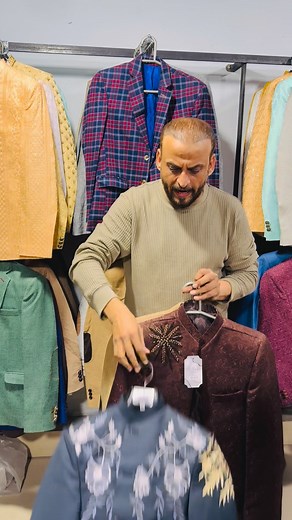 #1000salecoat #viralvideochallenge #premiumquality #zipup #sale #trending | Zip up fashion gallery