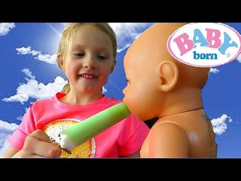 La Poupée BABY BORN a toujours faim