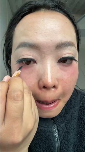 Mastering the Makeup Artistry: A Novice's Guide