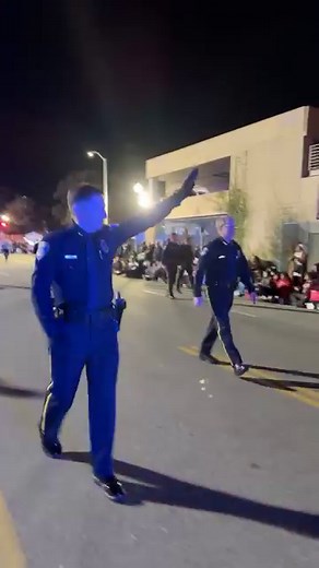 2023 Christmas Parade! 🎄🎅 | Bakersfield Police Department