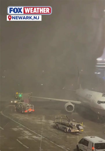INCOMING ❄️: Snow squall caught on camera at Newark Liberty International Airport on New Year’s Day #travel #newyear #weather #snow #airport