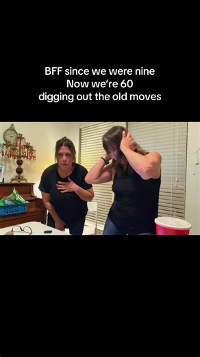 Dance like no one’s watching #bff#boogie #disco