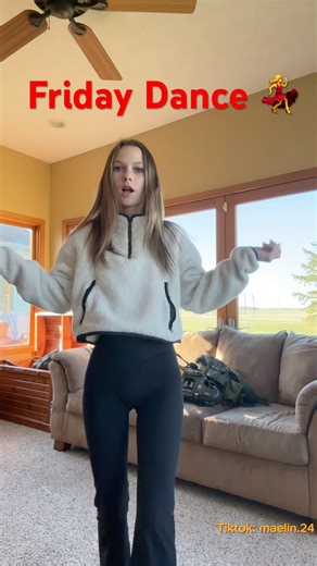 Dance, because it’s Friday 💃 #tiktokviral #dance #friday