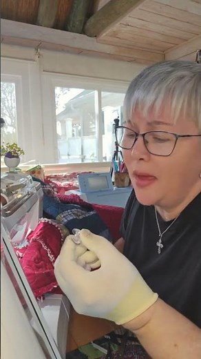 Sewing right along with no bobbin thread....again! #quilting #sewing #anyonecanquilt #diy