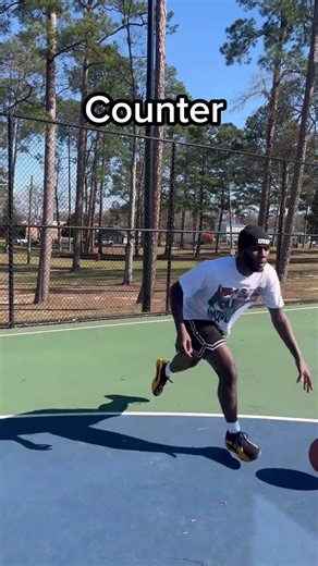 3 Fastest Moves To Break Defenders #shorts #basketball #trending